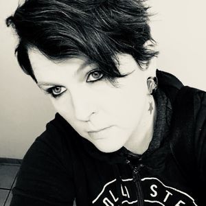 Meet your Posher, Valerie